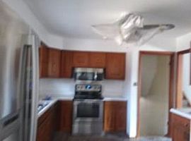 4 Beds 2 Baths in Des Moines, IA (Photo 4 of 4)