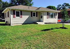 3 Beds 1 Bath in Waterloo, IA