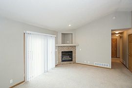 7305 Wyoming St in Omaha, NE (Photo 3 of 12)