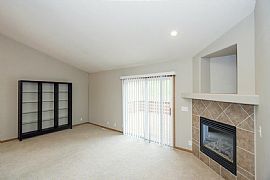 7305 Wyoming St in Omaha, NE (Photo 4 of 12)