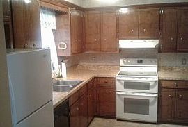 321 Sheridan Dr,Columbia, Sc 29223  in Columbia, SC (Photo 4 of 9)