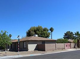 10455 S 44th St, Phoenix, Az 85044 in Phoenix, AZ (Photo 6 of 8)