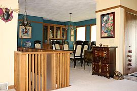 3 Bedroom 1401 E Garfield St # Hous Mount Horeb Wi 53572 in Mount Horeb, WI (Photo 5 of 10)