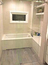 3 Bedroom 7415 N Beach Dr, Fox Point Wi 53217 in Fox Point, WI (Photo 5 of 10)