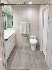 3 Bedroom 7415 N Beach Dr, Fox Point Wi 53217 in Fox Point, WI (Photo 8 of 10)