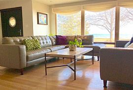 3 Bedroom 7415 N Beach Dr, Fox Point Wi 53217 in Fox Point, WI (Photo 9 of 10)