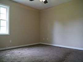 $700 For The Rent,$700 For The Deposit  in Villa Rica, GA (Photo 7 of 7)