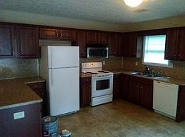 1023 21st St, Phenix City, Al 36867 in Phenix City, AL (Photo 4 of 4)