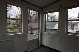 3 Bedroom/2 Bathroom Single Family Home in Convenient Location in Lebanon, NH (Photo 9 of 12)