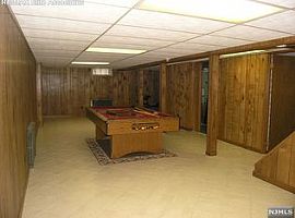 3 Beds 2 Baths -- Sqft in Hillsdale, NJ (Photo 2 of 5)