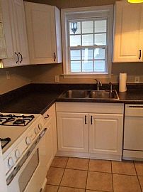 3010 Hope Ave, Columbia, Sc 29205 2 Beds 2 Baths 1,101 Sqft in Columbia, SC (Photo 3 of 4)