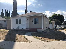 Updated Encino Home For Lease! 3 Bedroom, 1 Bathroom Home in Encino, CA (Photo 2 of 3)