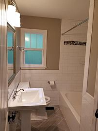 Updated Encino Home For Lease! 3 Bedroom, 1 Bathroom Home in Encino, CA (Photo 3 of 3)