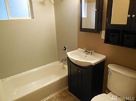 Perfect Location For People Who Is Looking For Easy Commute in  in Seattle, WA (Photo 3 of 6)