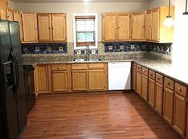 1122 Stevens Ave Ne,Huntsville, Al 35801 in Huntsville, AL (Photo 5 of 7)