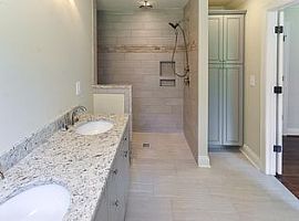 5605 Alta Dena St Sw, Huntsville, Al 35802 in Huntsville, AL (Photo 9 of 12)