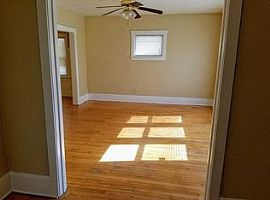 3338 N Richards Street # First Floor, Milwaukee, Wi 53212 in Milwaukee, WI (Photo 2 of 7)