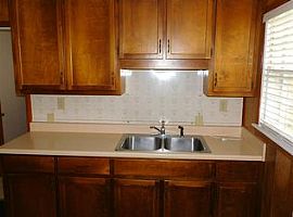 2310 Poincianna St Sw Huntsville, Al 35801 in Huntsville, AL