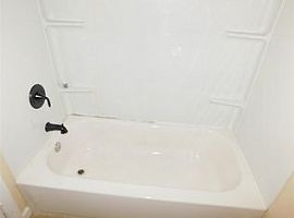 2310 Poincianna St Sw Huntsville, Al 35801 in Huntsville, AL (Photo 2 of 12)