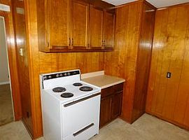 2310 Poincianna St Sw Huntsville, Al 35801 in Huntsville, AL (Photo 9 of 12)