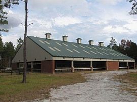 365 Mulberry Rd, Saint George, Sc 29477 1 Bed 1.5 Baths in Saint George, SC (Photo 5 of 10)