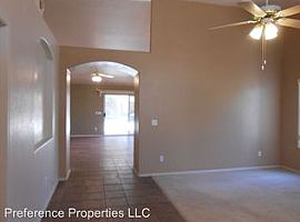 2112 Town and Country Dr, Sierra Vista, Az 85635 in Sierra Vista, AZ (Photo 5 of 12)