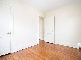 709 Colima Dr, Toledo, Oh 43609 Rent $550 and Dep $550 in Toledo, OH (Photo 3 of 9)