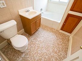 709 Colima Dr, Toledo, Oh 43609 Rent $550 and Dep $550 in Toledo, OH (Photo 8 of 9)