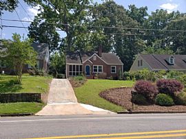 1075 Berne St Se, Atlanta, Ga 30316 The Rent Is $300 in Atlanta, GA (Photo 9 of 9)