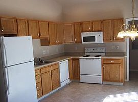  504 S Sunny Ln, Urbana, Il 61802 3 Beds 1 Bath 1,020 Sqft in Urbana, IL (Photo 3 of 4)