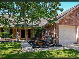 226 W New Meadows Dr, Sugar Land, Tx 77479 Rent$750 and Dep $750 in Sugar Land, TX