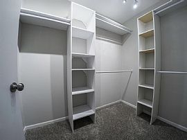 8742 Shadycreek Dr in Dayton, OH (Photo 10 of 12)