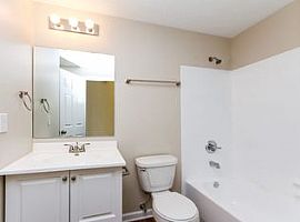 1409 Butternut Ln, Indianapolis, in 46234 Rent $700 and Dep $700 in Indianapolis, IN (Photo 7 of 8)