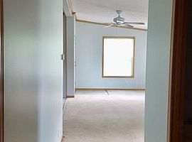 1846 Church St, Chesterton, in 46304 Rent $600 and Dep $600 in Chesterton, IN (Photo 5 of 8)