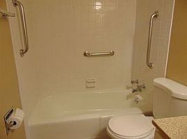 1016 Candlewood Way, Fort Wayne, in 46845 Rent $650 and Dep $650 in Fort Wayne, IN (Photo 5 of 10)