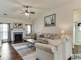 107 Willow Point Cir, Savannah, Ga 31407  in Savannah, GA (Photo 5 of 11)