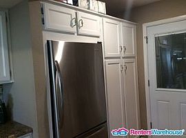 11827 N 40th Dr, Phoenix, Az 85029 in Phoenix, AZ (Photo 2 of 7)