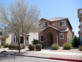 6915 S 8th Dr, Phoenix, Az 85041 in Phoenix, AZ