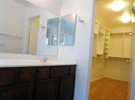 6915 S 8th Dr, Phoenix, Az 85041 in Phoenix, AZ (Photo 8 of 8)