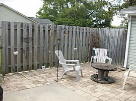 A Beautiful 2 Bedroom Apartment, with 2 Bathrooms in Charleston, SC (Photo 8 of 8)