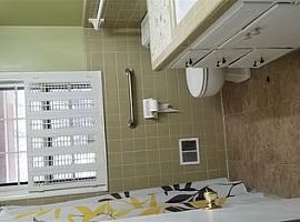 4708a Wheaton Ln Nw, Huntsville, Al 35816 in Huntsville, AL (Photo 5 of 5)