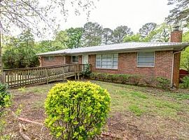 2412 5th St Nw, Center Point, Al 35215 in Center Point, AL