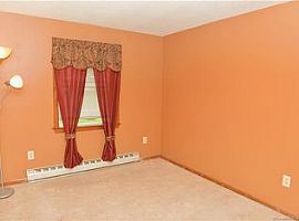 609 Camp St, Bristol, Ct 06010 in Bristol, CT (Photo 10 of 11)