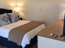 W Rose Ln Phoenix, Az 85013 in Phoenix, AZ (Photo 3 of 6)