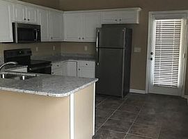 4512 Cantebury Ln, Center Point, Al 35215 in Center Point, AL (Photo 2 of 8)