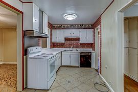 4794 Marcel Ave in Memphis, TN (Photo 4 of 12)