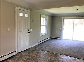 140 Circle Dr, Bantam, Ct 06750 in Bantam, CT (Photo 3 of 7)