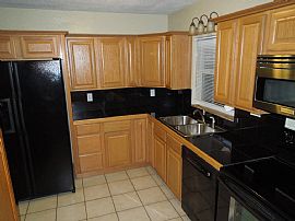 3 Bedroom 710 Magnolia Dr, Altamonte Springs, Fl 32701 in Altamonte Springs, FL (Photo 5 of 10)