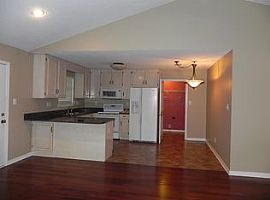 3080 Meadow Ln, Mobile, Al 36618 in Mobile, AL (Photo 4 of 5)