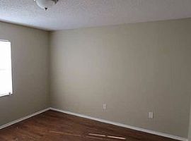 903 Axlewood Cir, Brandon, Fl 33511 in Brandon, FL (Photo 5 of 9)